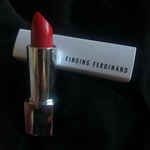 Bright Red Lipstick - New